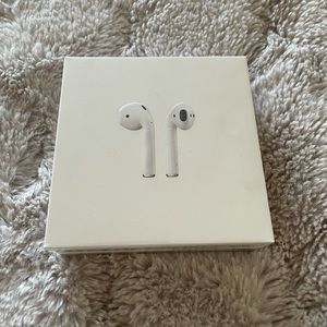Apple AirPods 2nd Generation